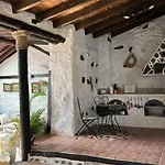 Ferienhaus Casa Rustica Frente Al Teide Rustic House Facing Mount Teide El Tanque